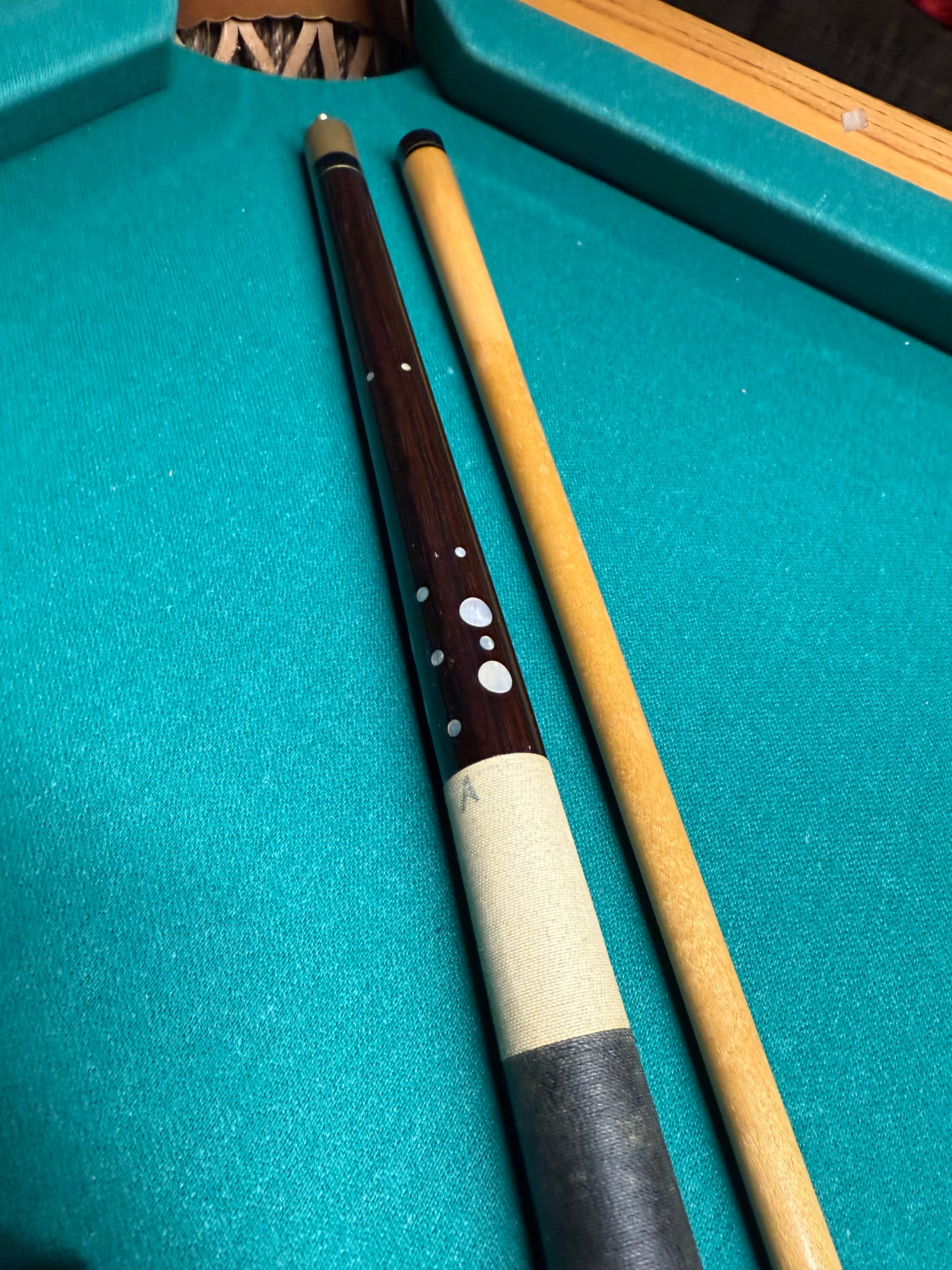 Adam AH-22 Project Cue