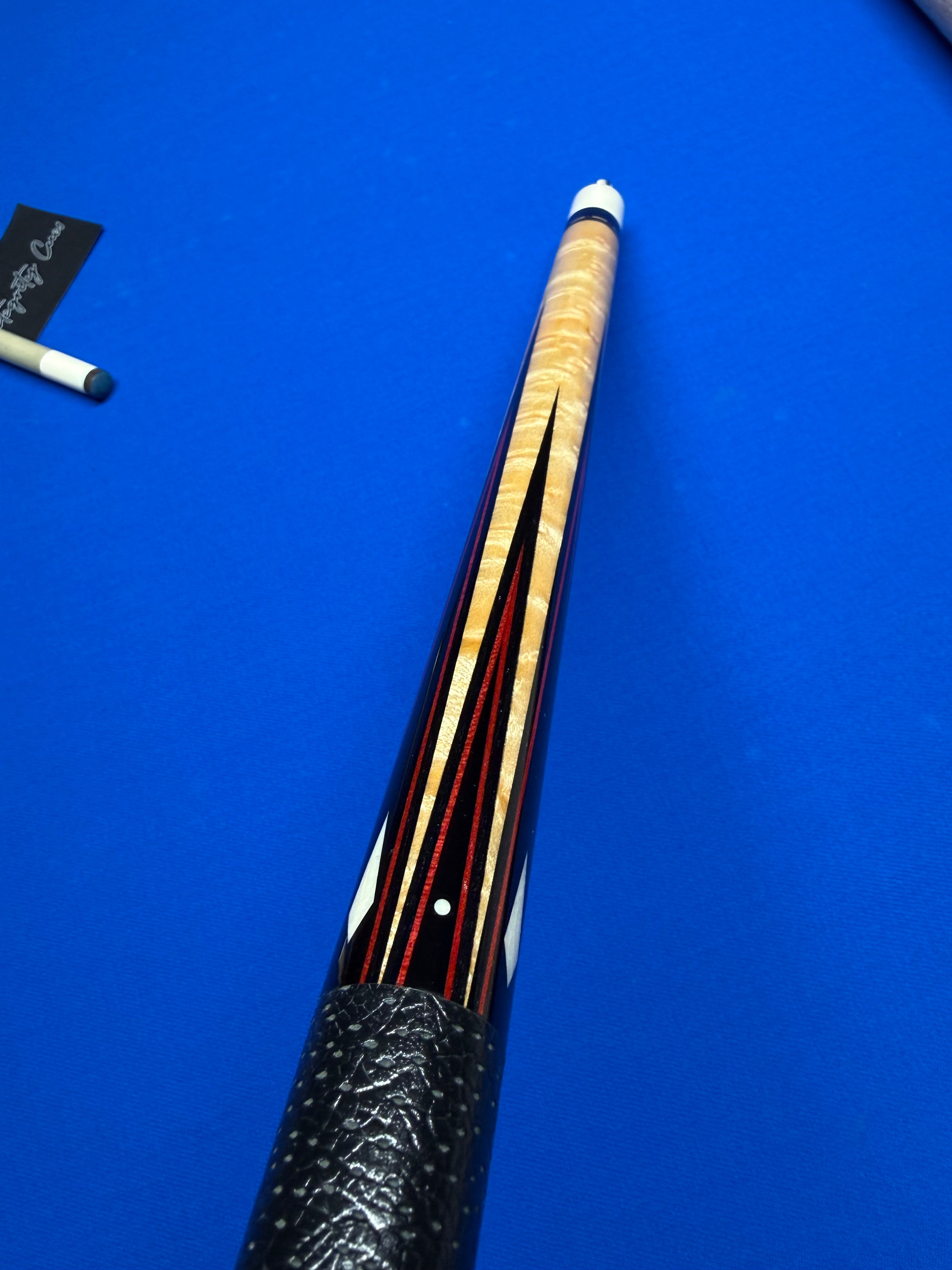 James White ‘06 Preowned Big Pin Custom W 3 Shafts