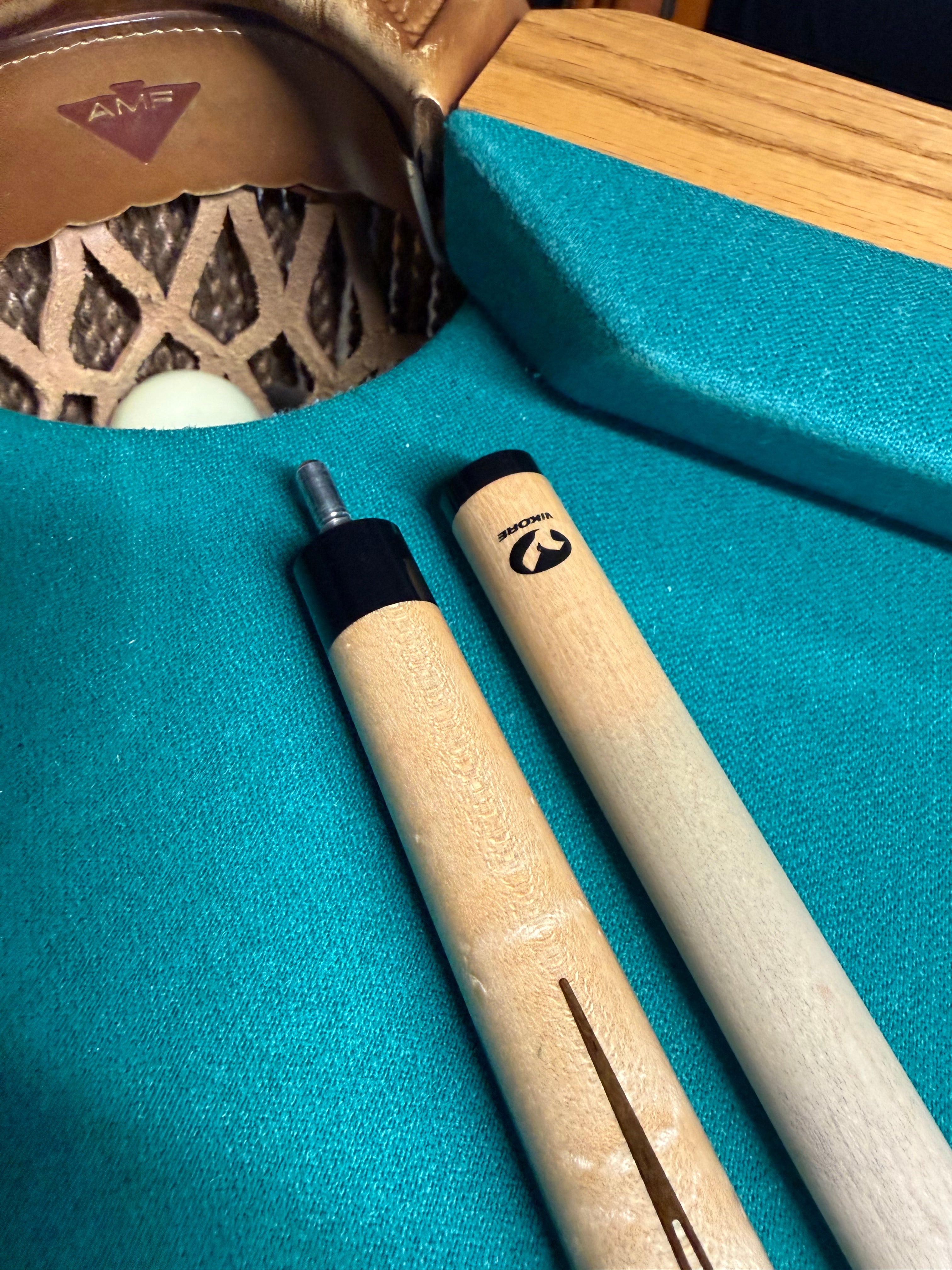 Viking 3 Point Cue W Vikore Shaft