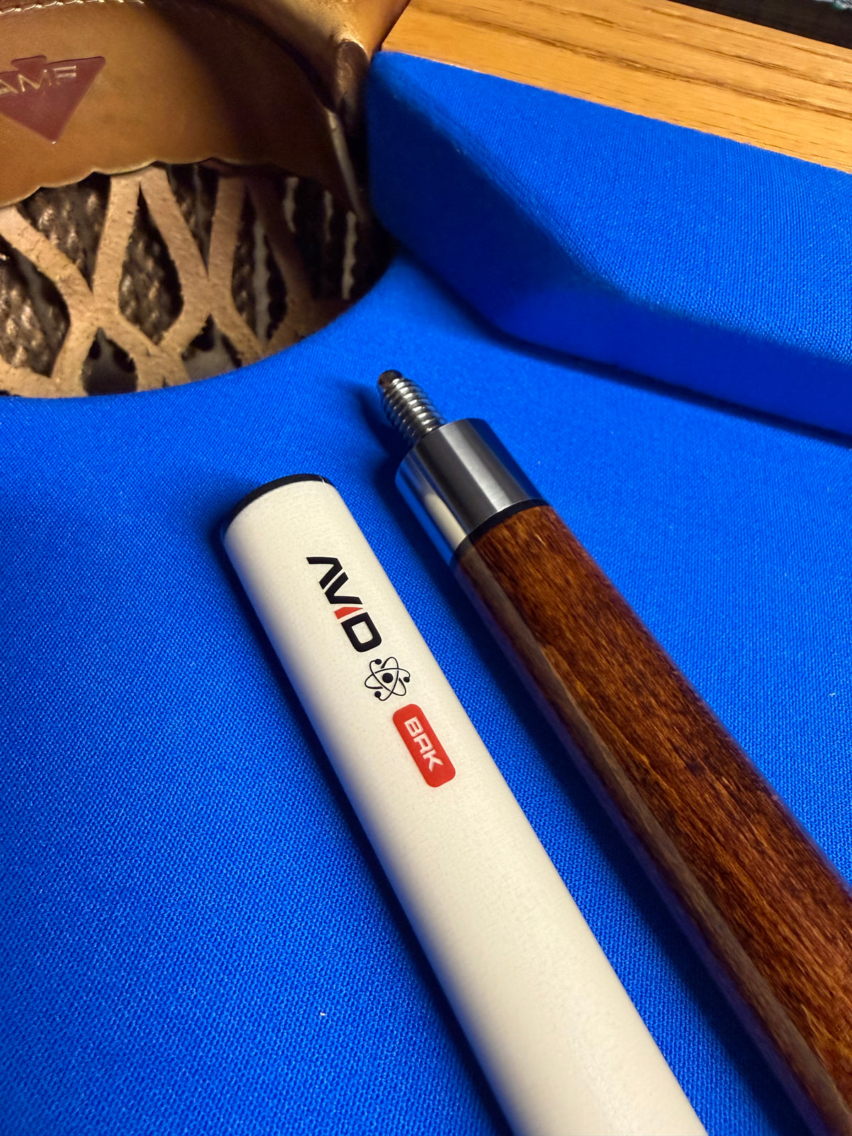 Cuetec Avid Surge Break Cue Brown