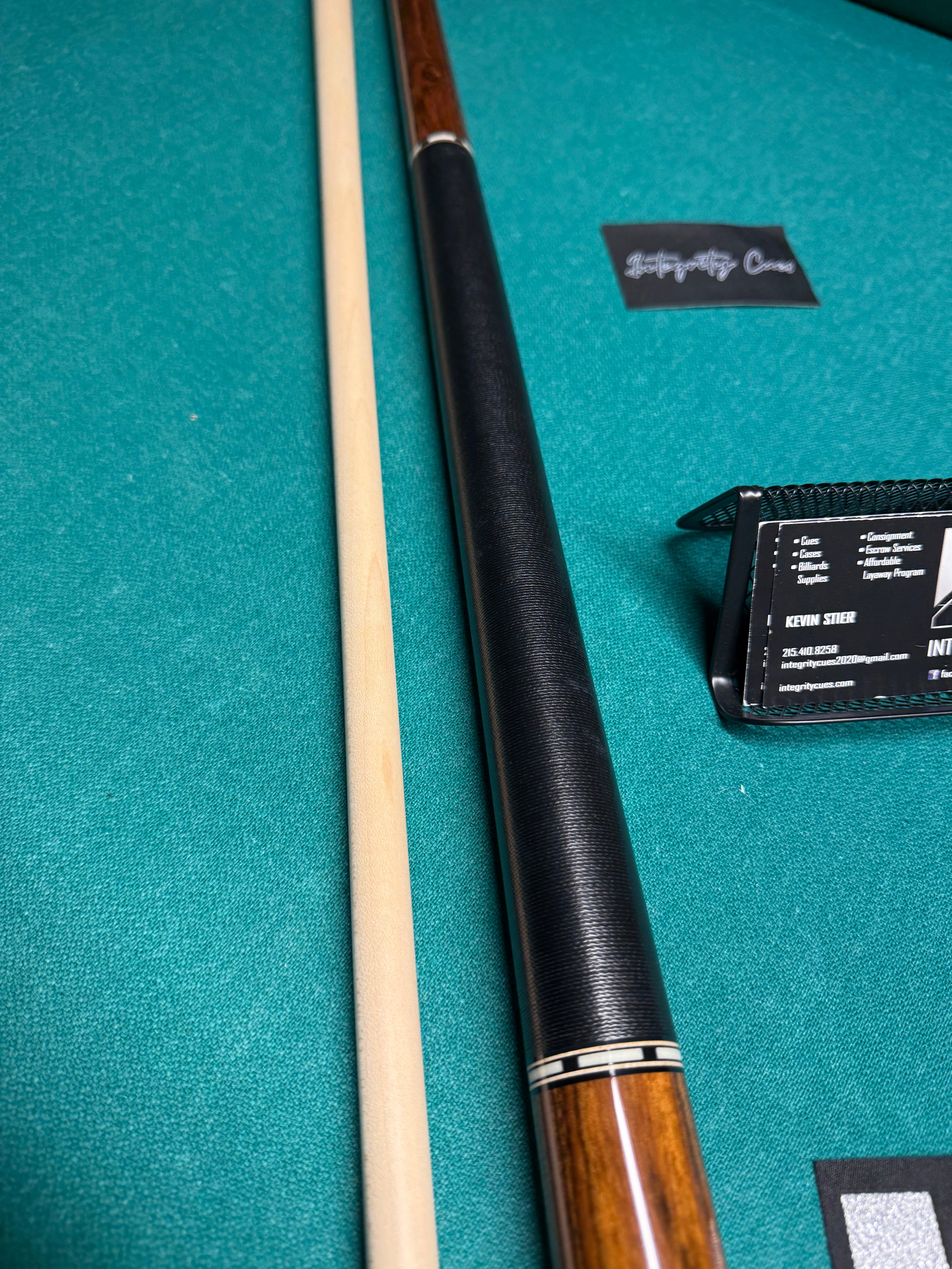 How Cue Cocobolo Preowned