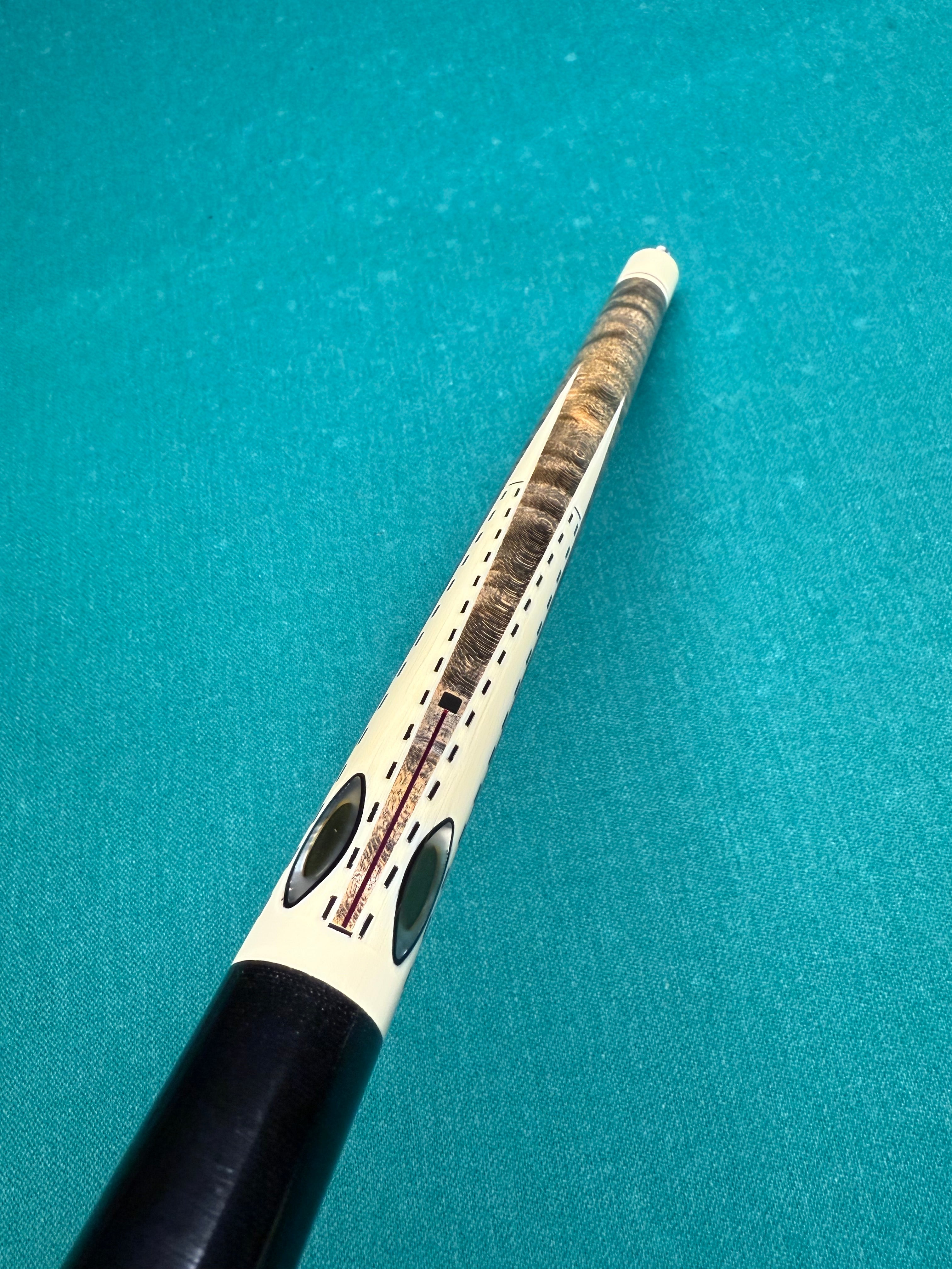 Meucci SE 8 Cue # 008 New Never Chalked