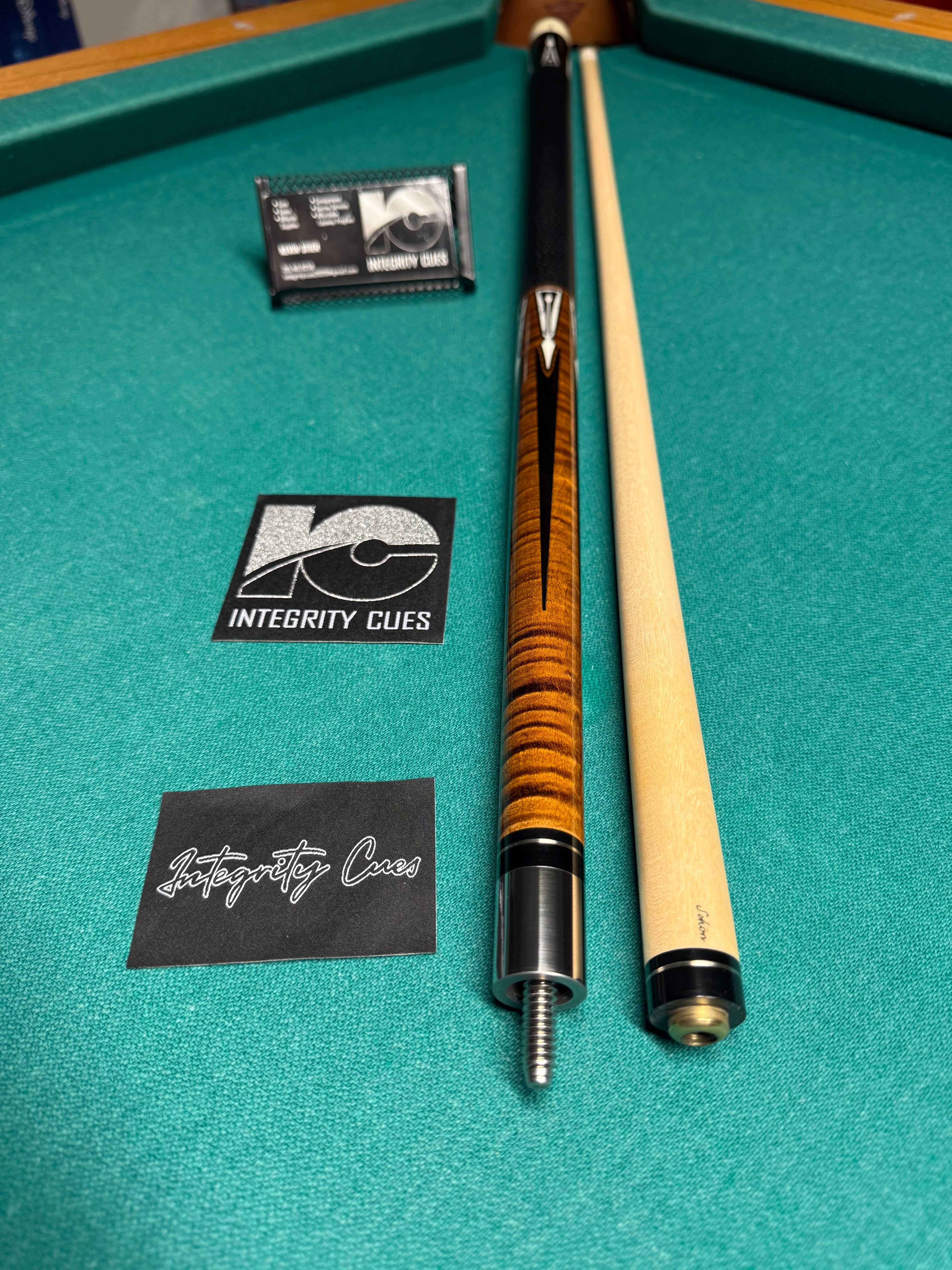 Schon 2500-1 W Upgraded Leather NEW