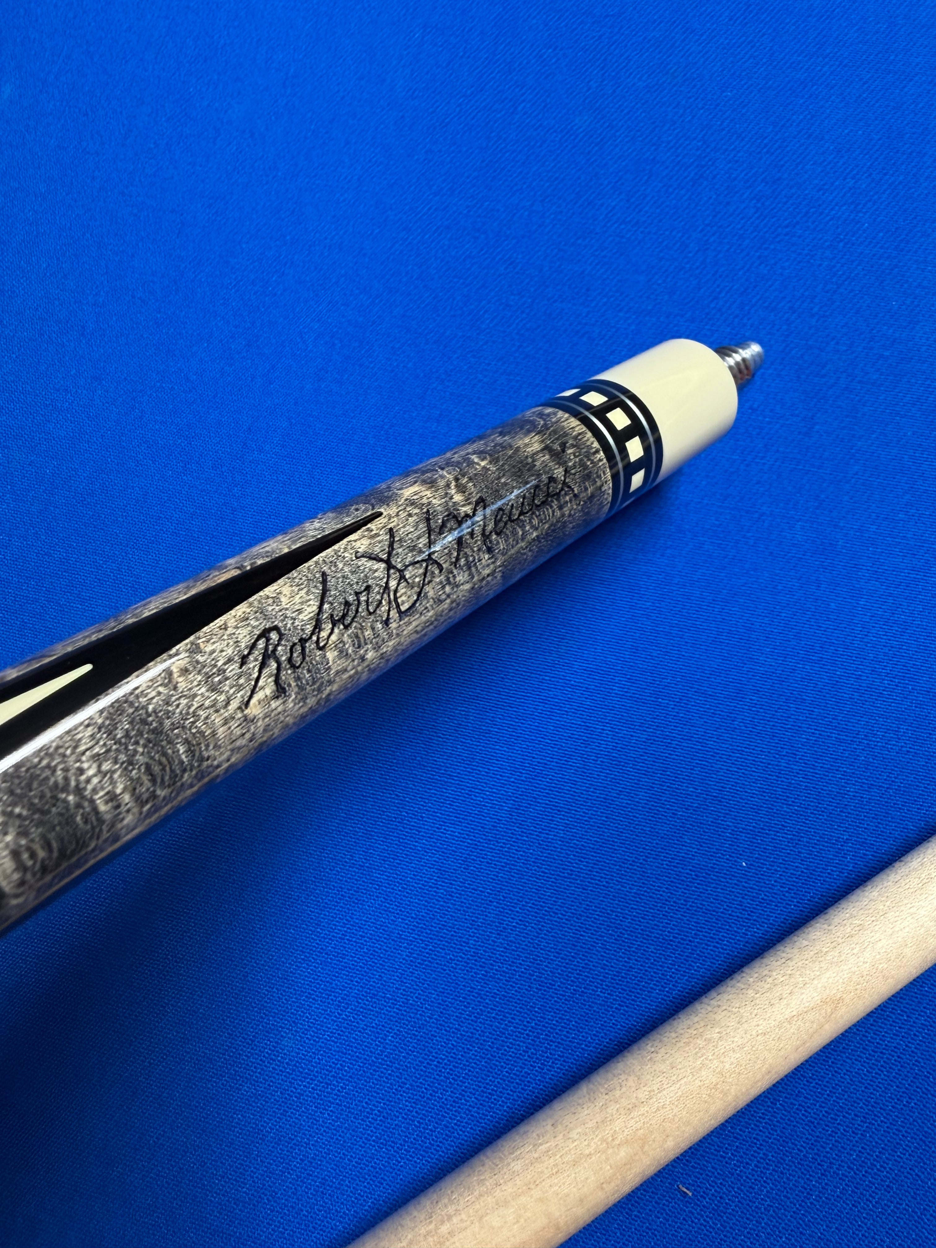 Meucci BMC Diamond Cue W (2) Shafts