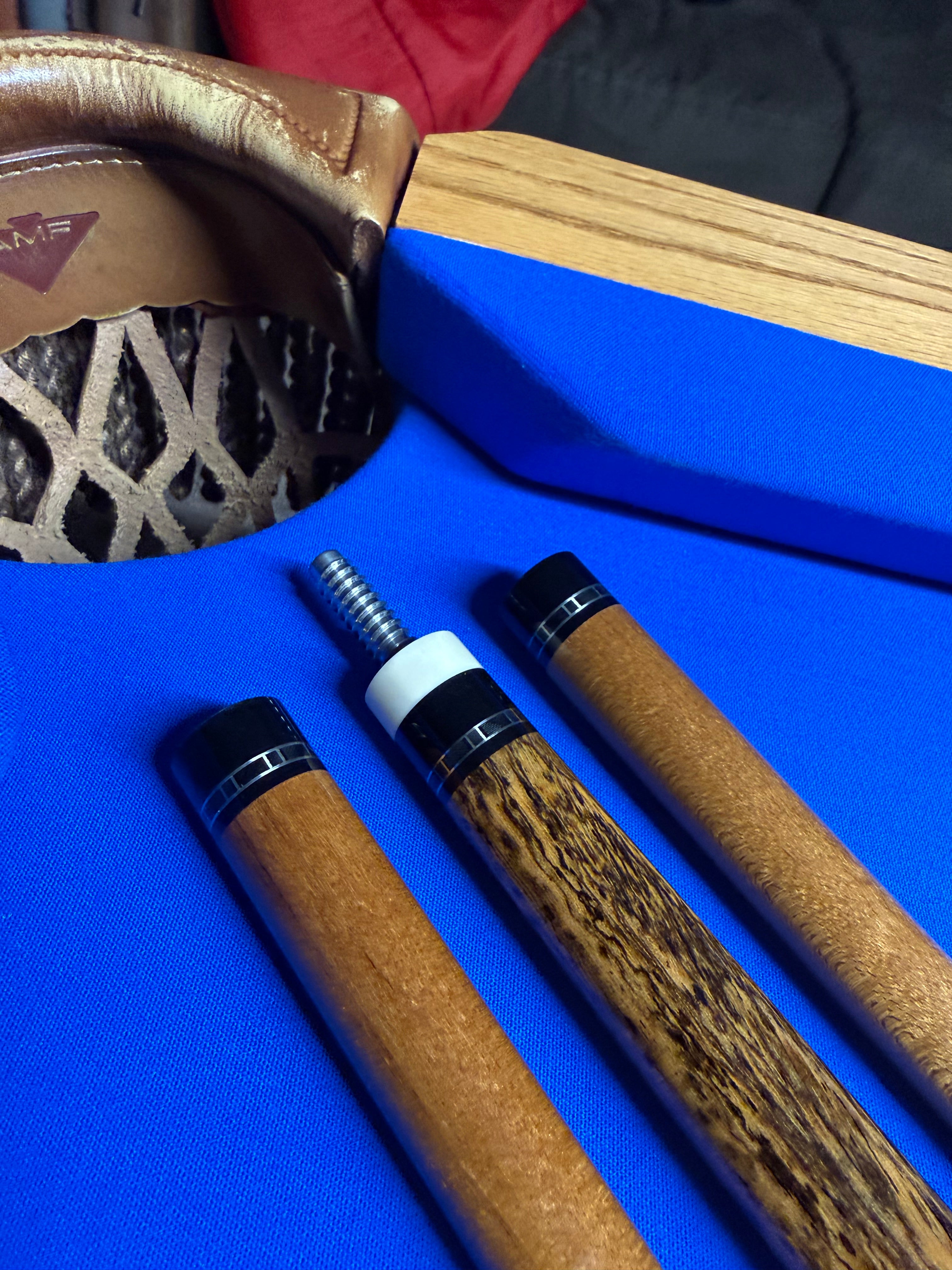 MC Custom Cues Wrapless Bocote and Maple W (2) Keilwood Shafts and (2) Extension