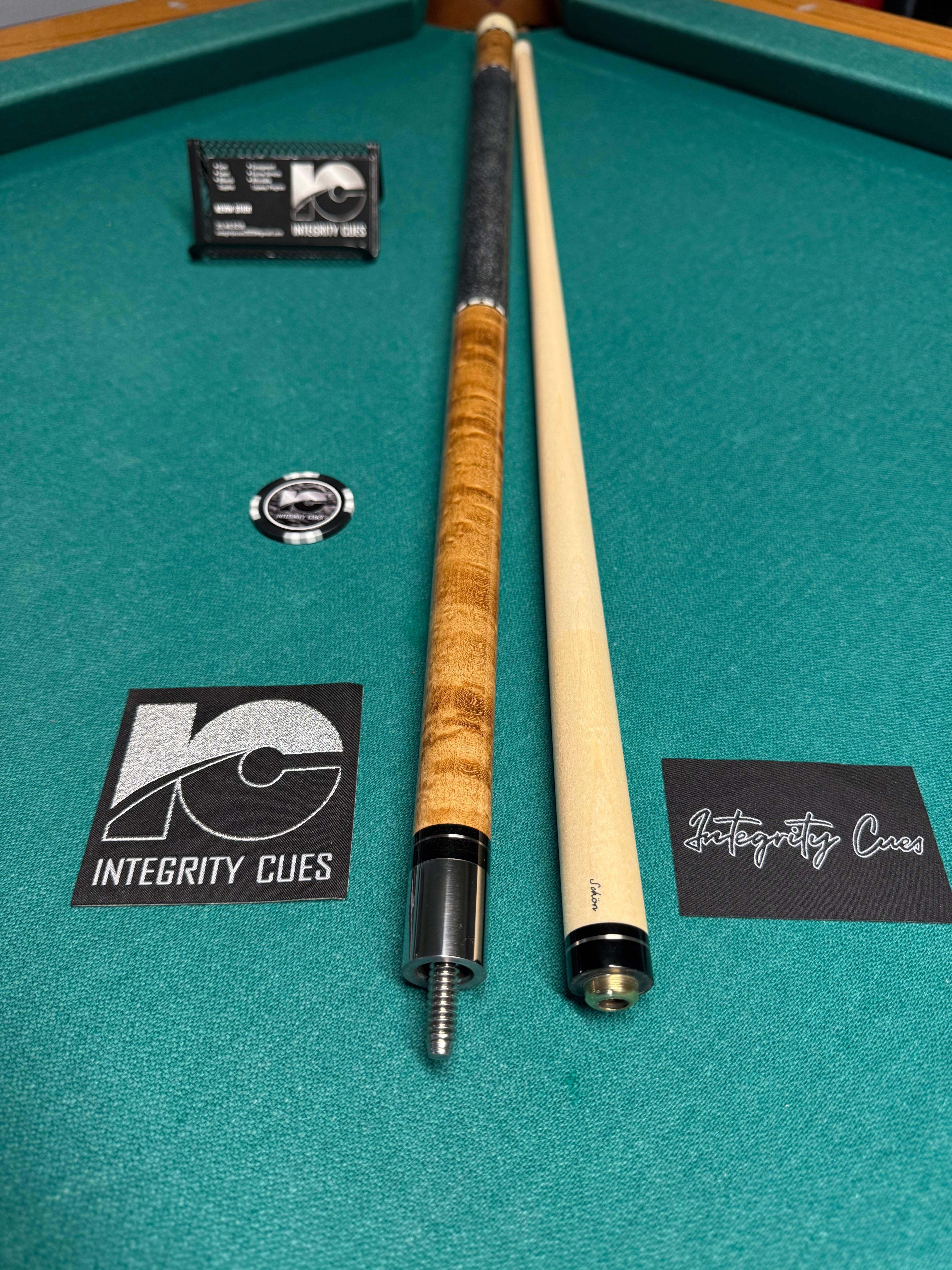 Schon STL-1 Maple Brand New