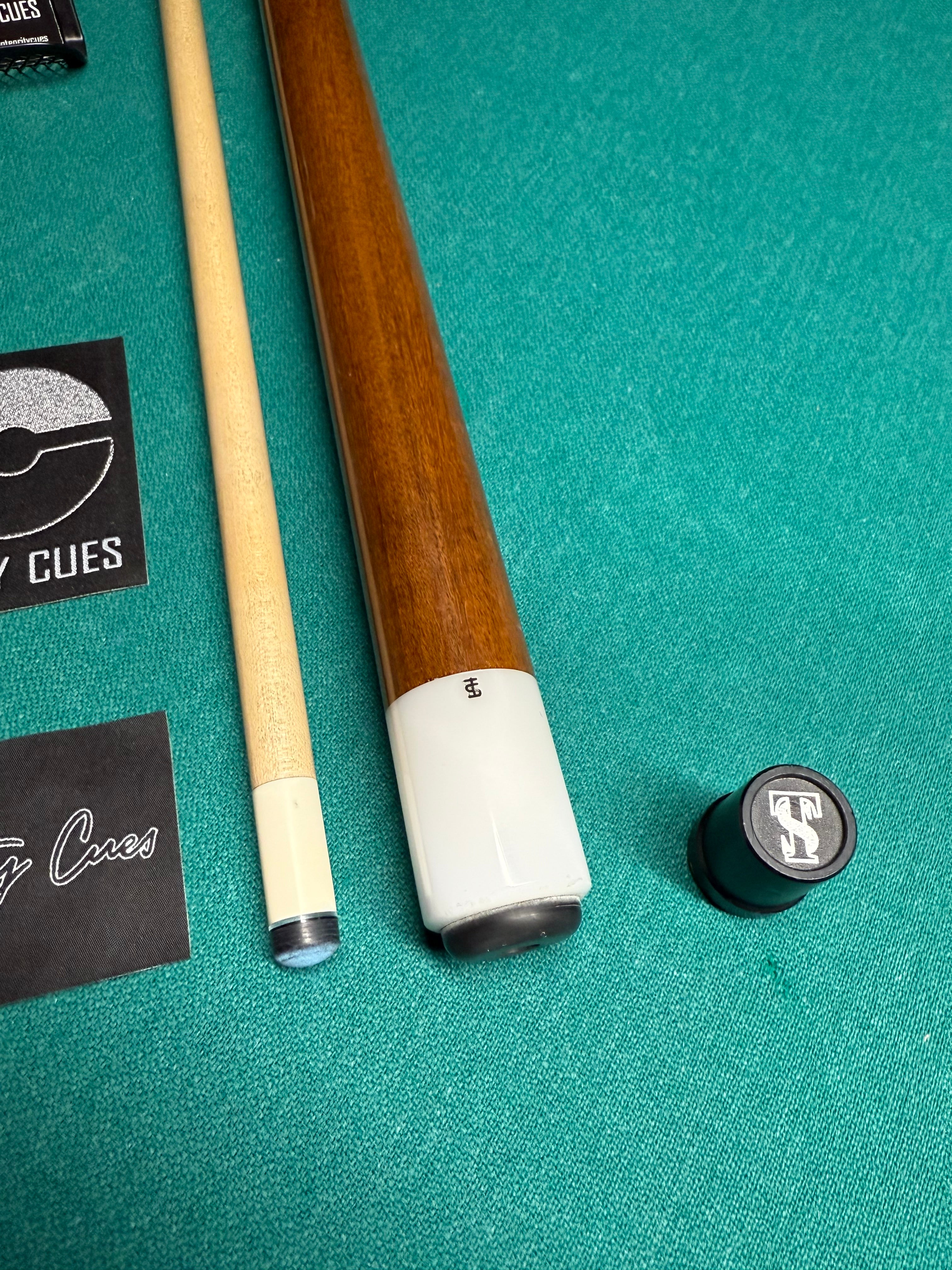 Tim Scruggs Sneaky Pete Preowned