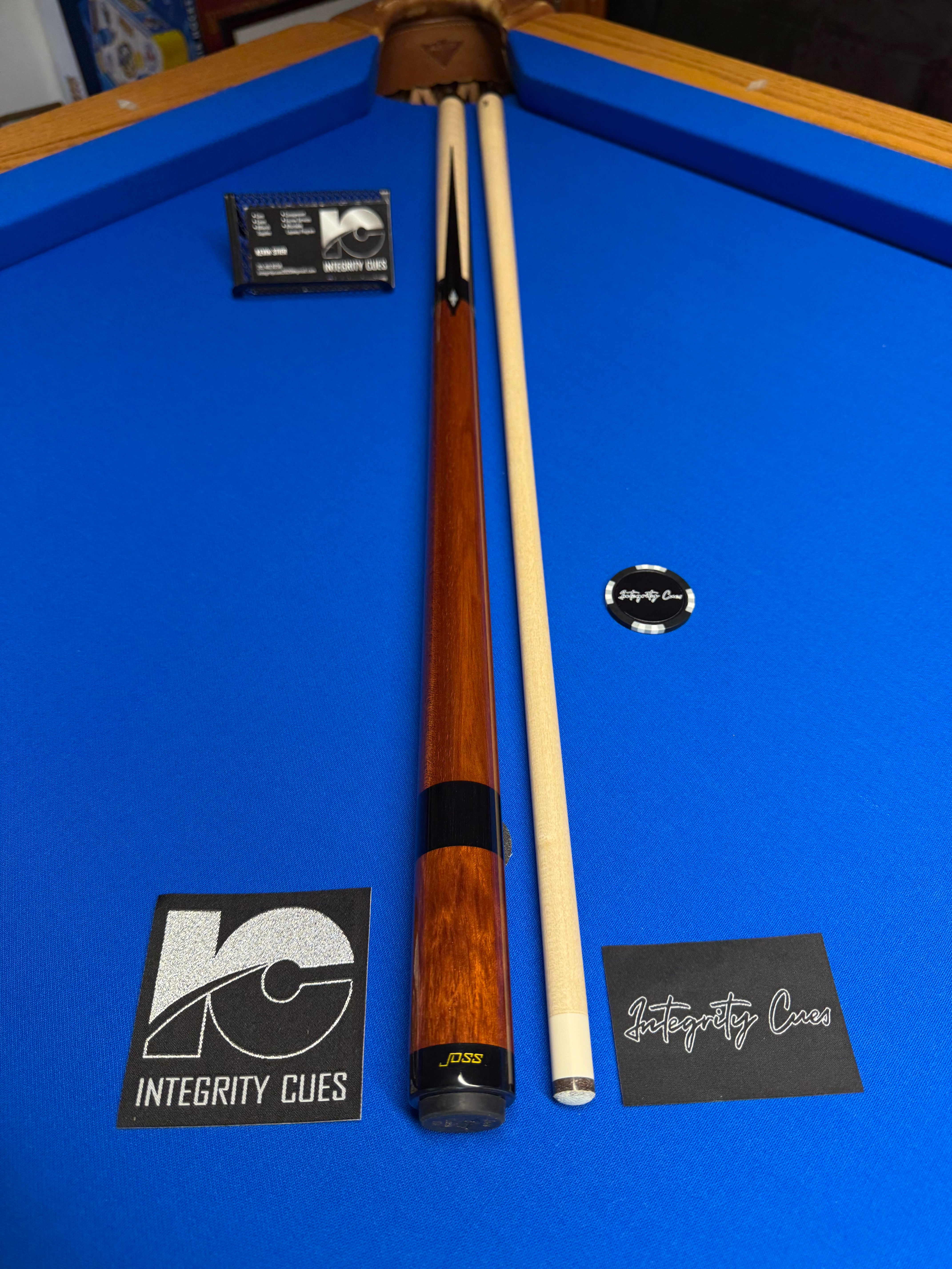 Joss Wrapless Custom Brand New