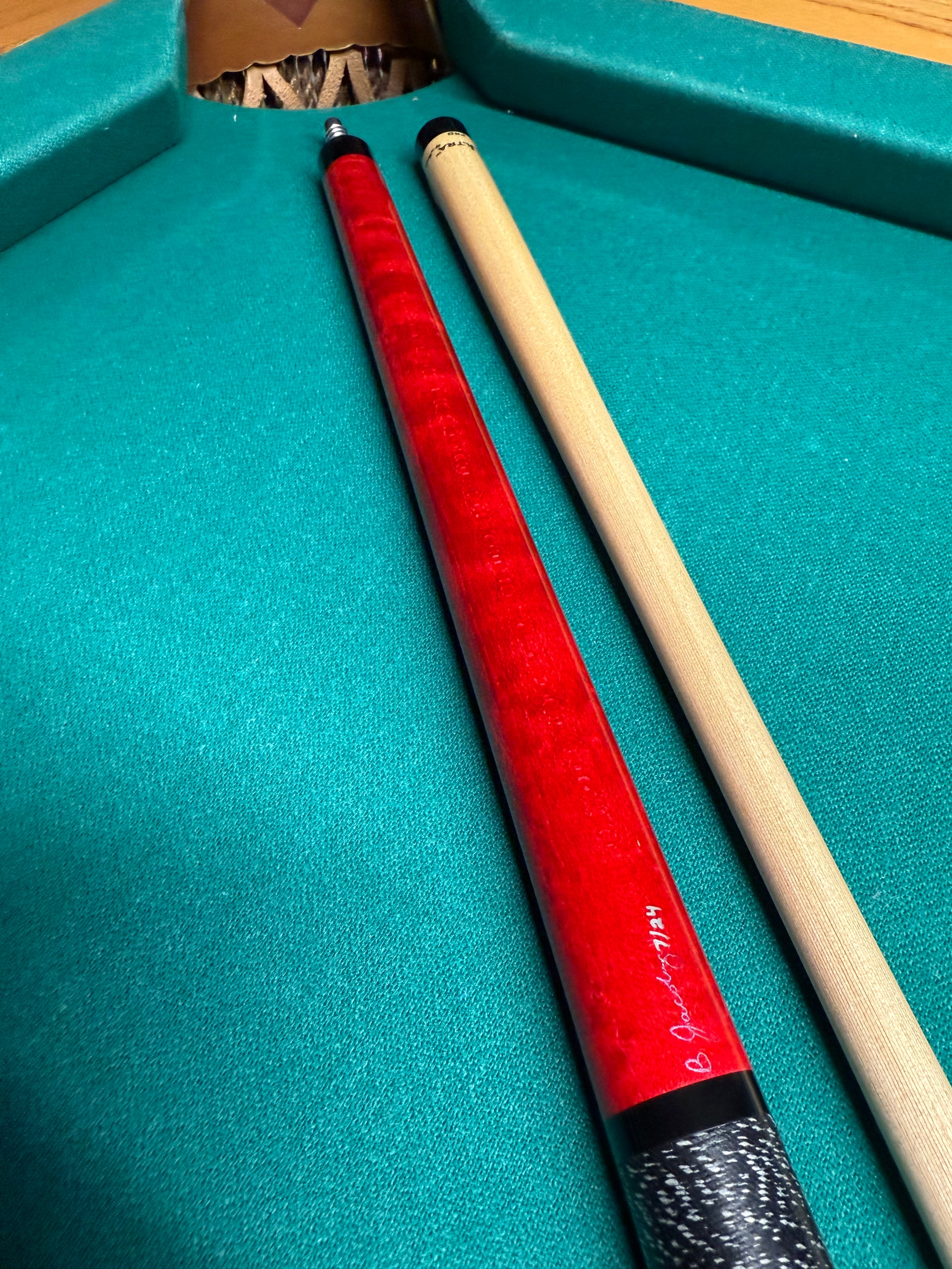 Jacoby Custom cue Red Stained Maple W Ultra Pro