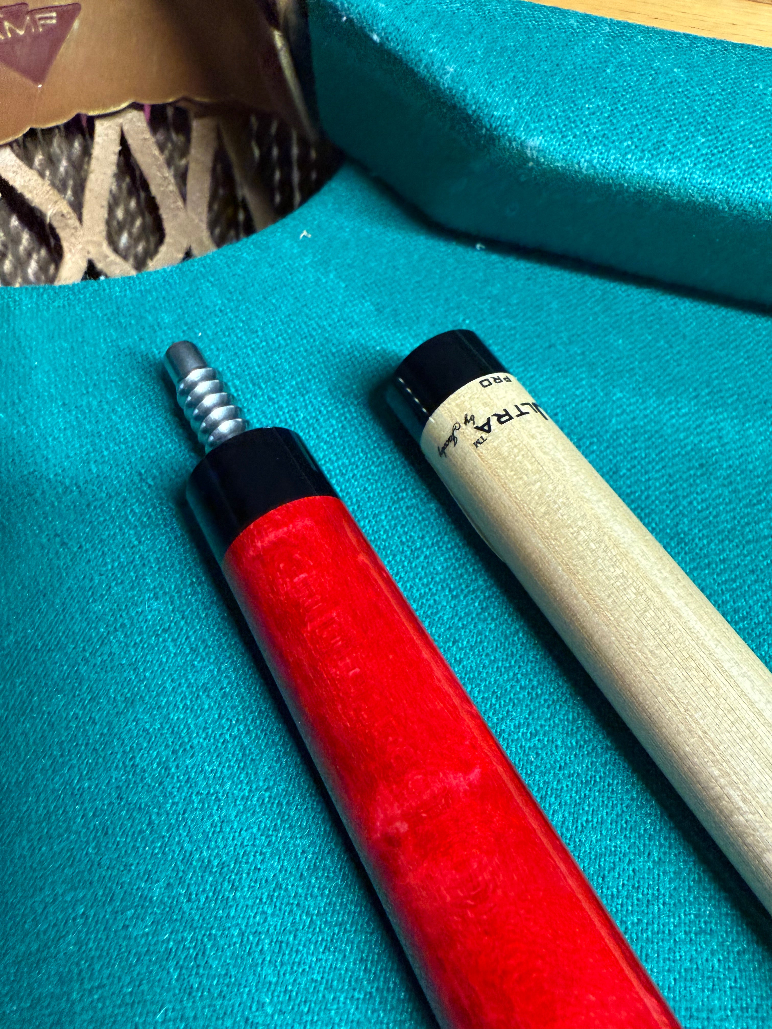 Jacoby Custom cue Red Stained Maple W Ultra Pro
